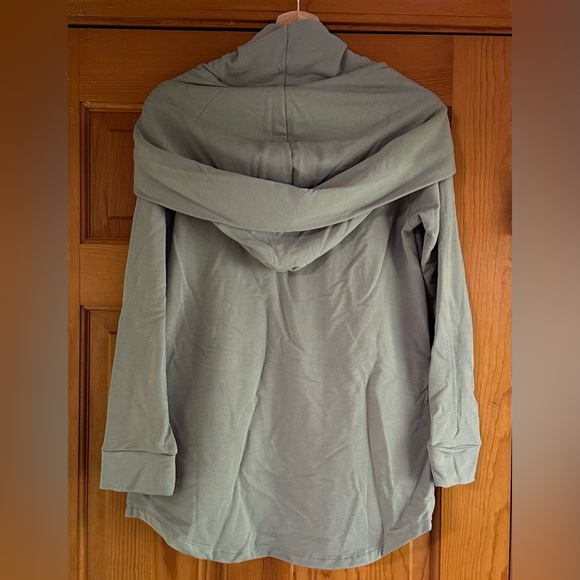Kiya Tomlin Uptown Hoodie in Neutral Grey - Picture 3 of 9